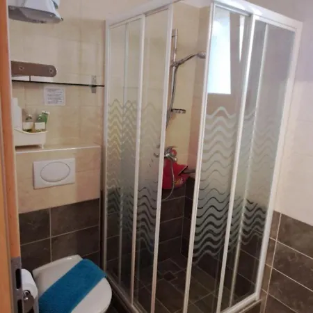 Thalassa Lägenhet Chiliadou (Fokida)